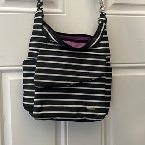 Travelon anti theft messenger bag